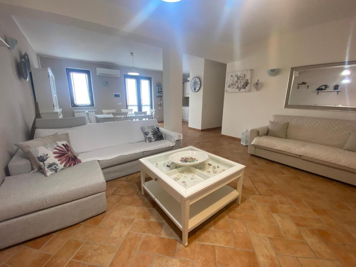 Agriturismo Colle D' Oro Pescia Romana Dış mekan fotoğraf
